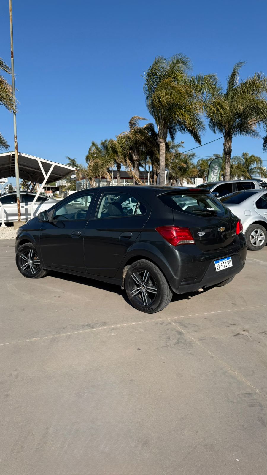 CHEVROLET - ONIX LT 1.4 - MANUAL  - 2017
